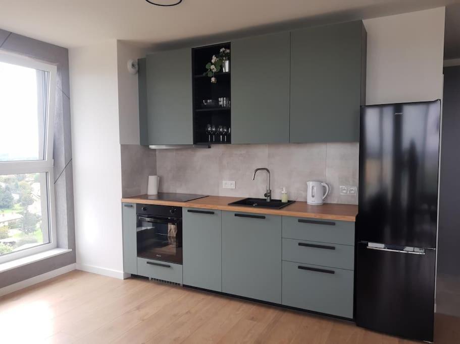 New Apartment Krakowska - Przestronny, Z Widokiem, Czysto, Parking, Balkon 热舒夫 外观 照片